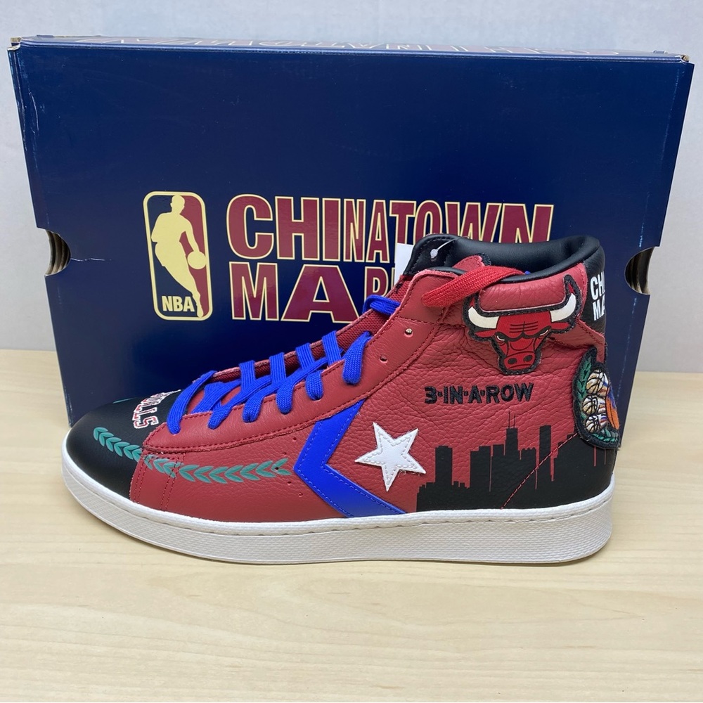 Converse Chicago Bulls Chinatown Market Men’s Size 10 Limited Edition New In Box